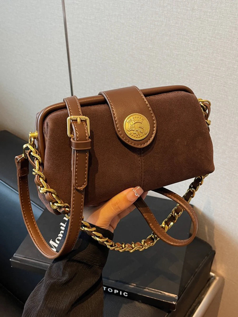 Leo Crossbody Bag