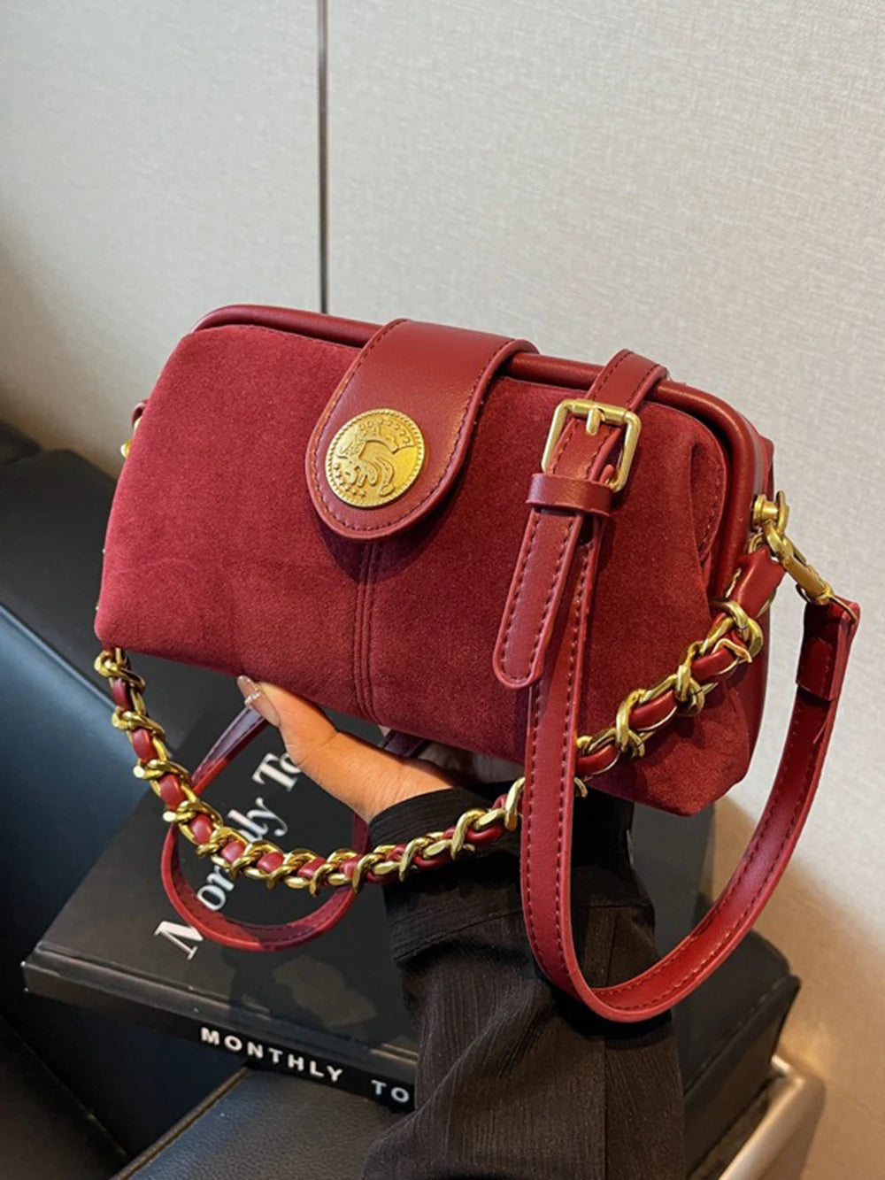 Leo Crossbody Bag