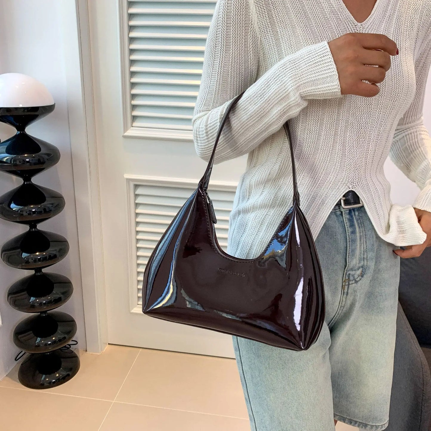 Lia Shoulder Bags